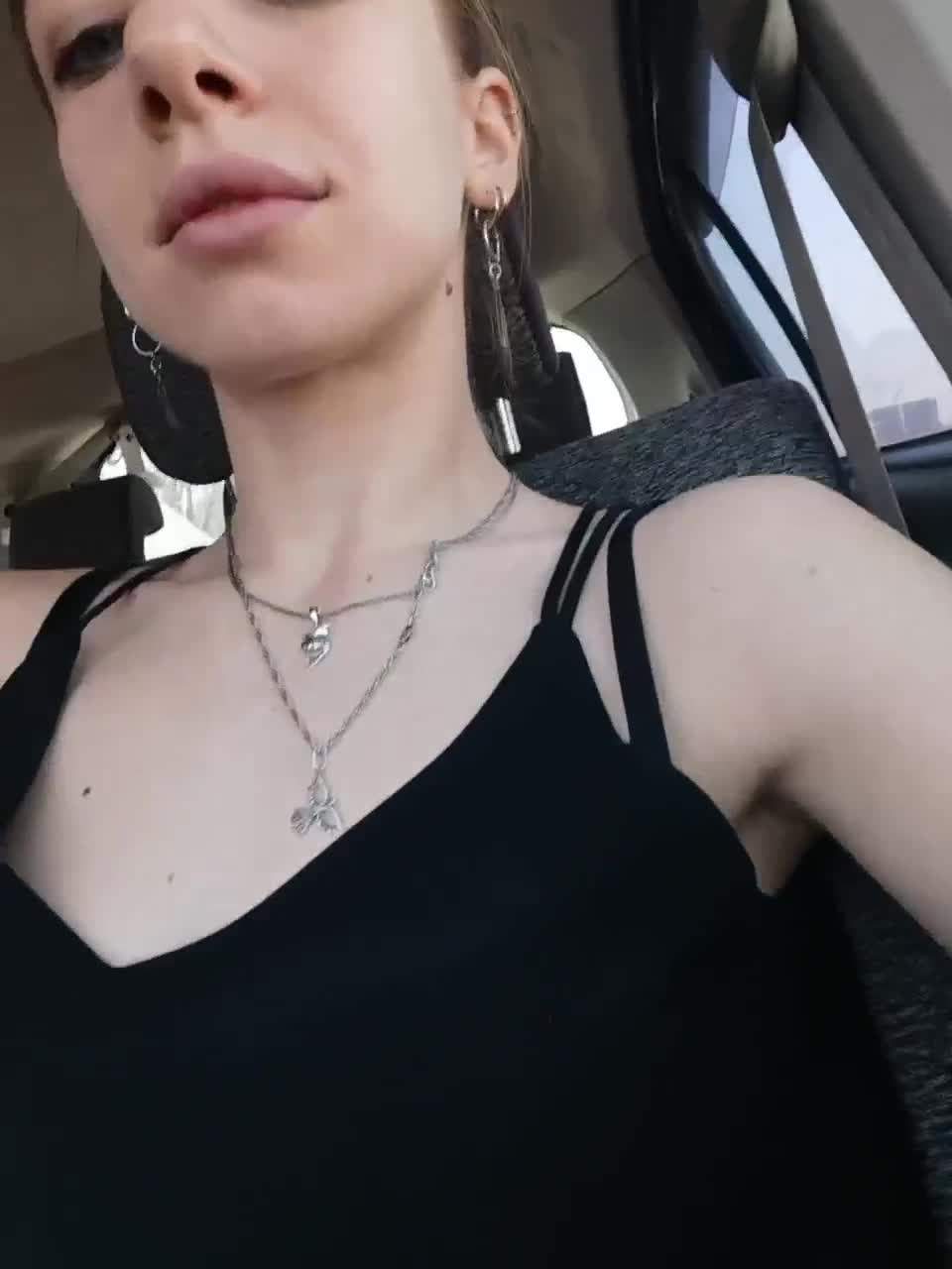 View or download file shinewitch on 2023-03-27 from bongacams