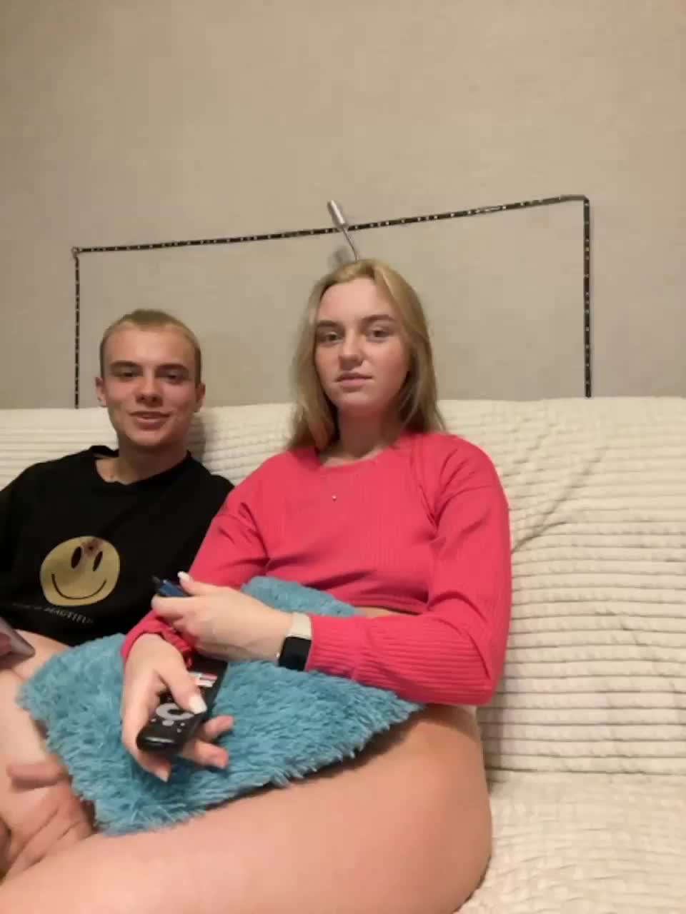 View or download file danya_25 on 2023-03-28 from bongacams