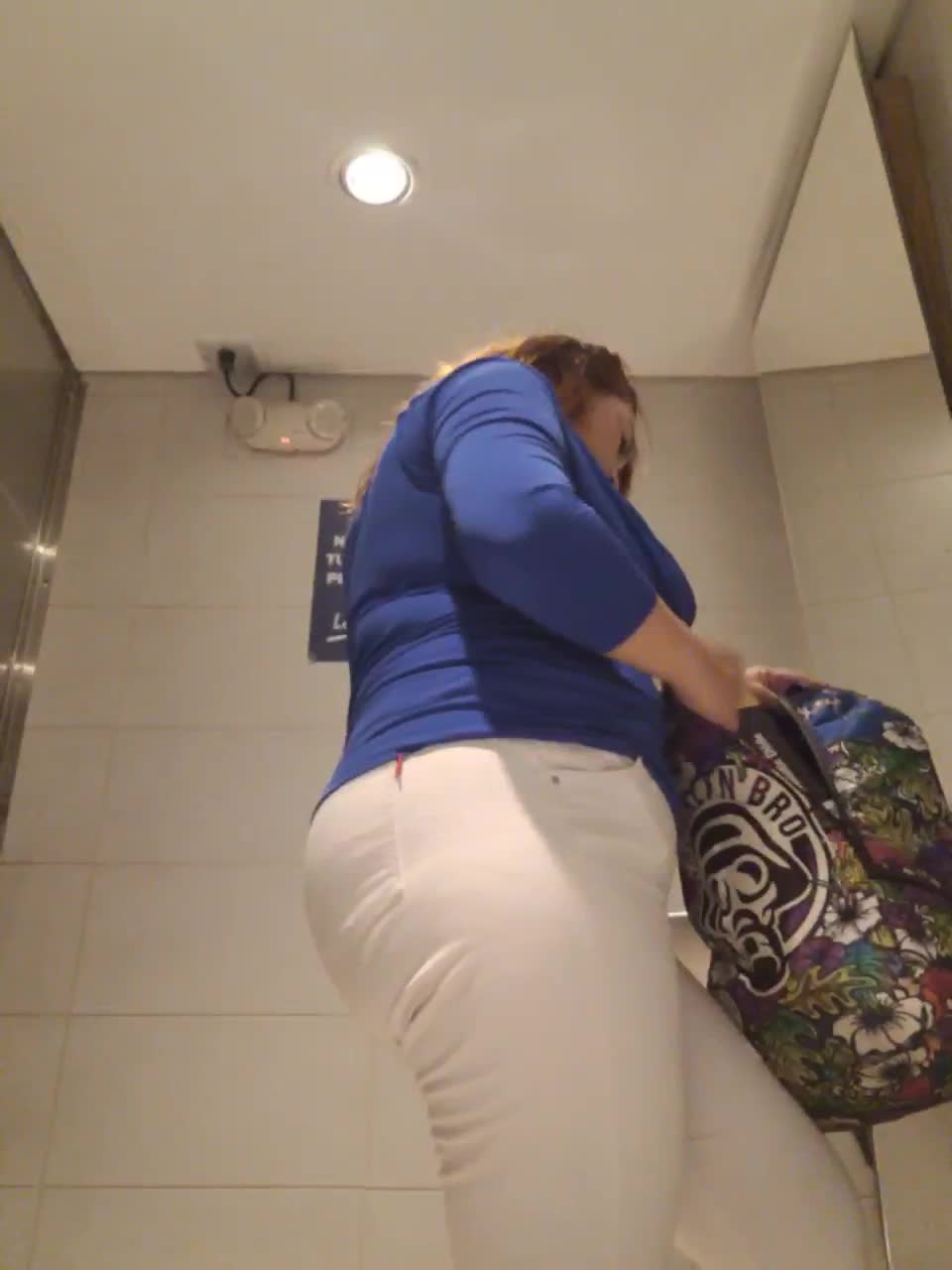 View or download file doctora_danna on 2023-03-28 from bongacams