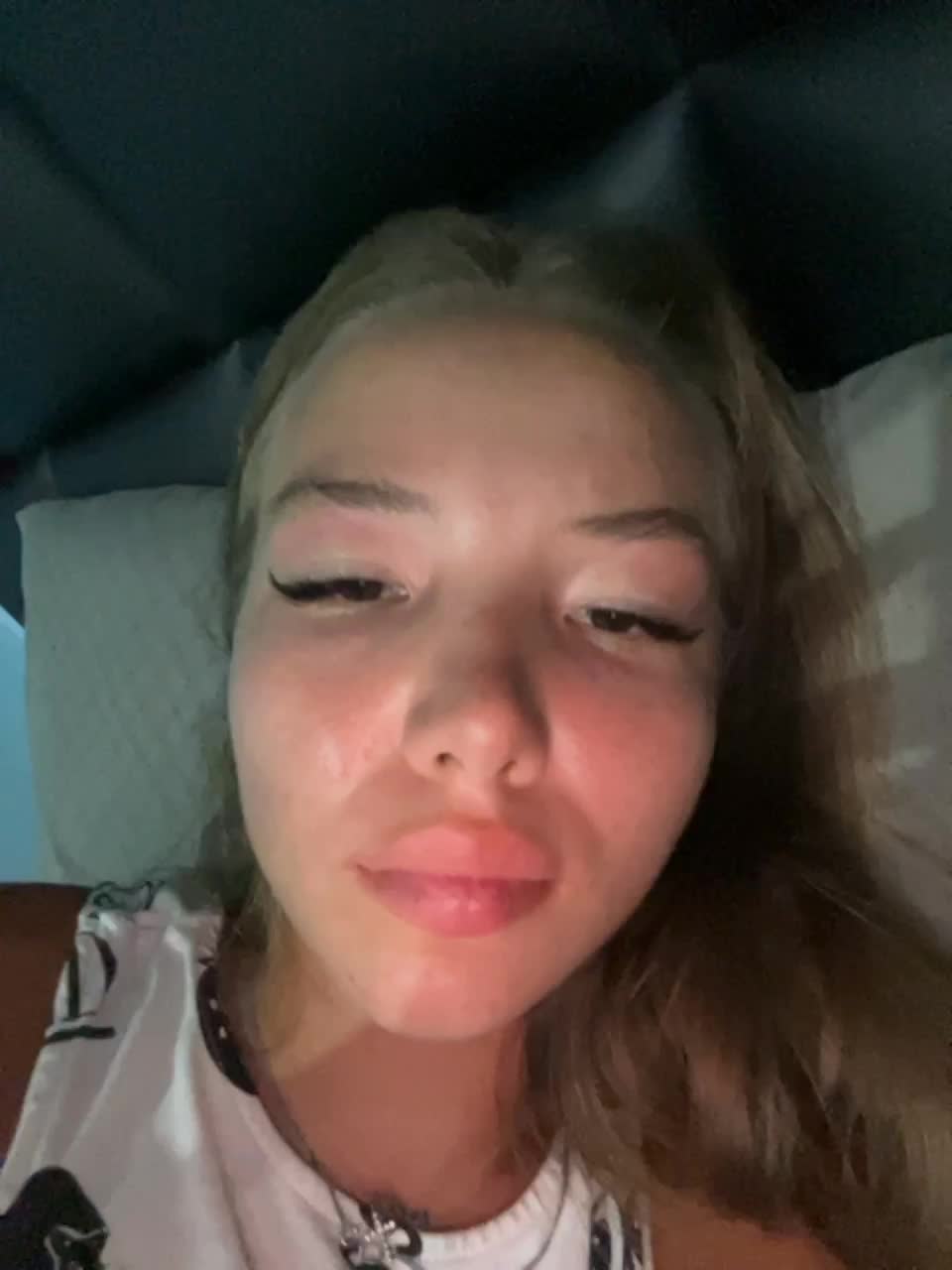 View or download file 7miia7 on 2023-03-29 from bongacams