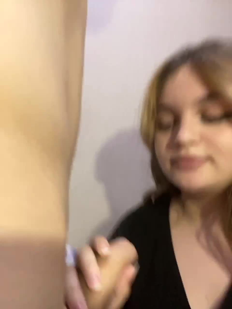 View or download file disexyy on 2023-03-29 from bongacams