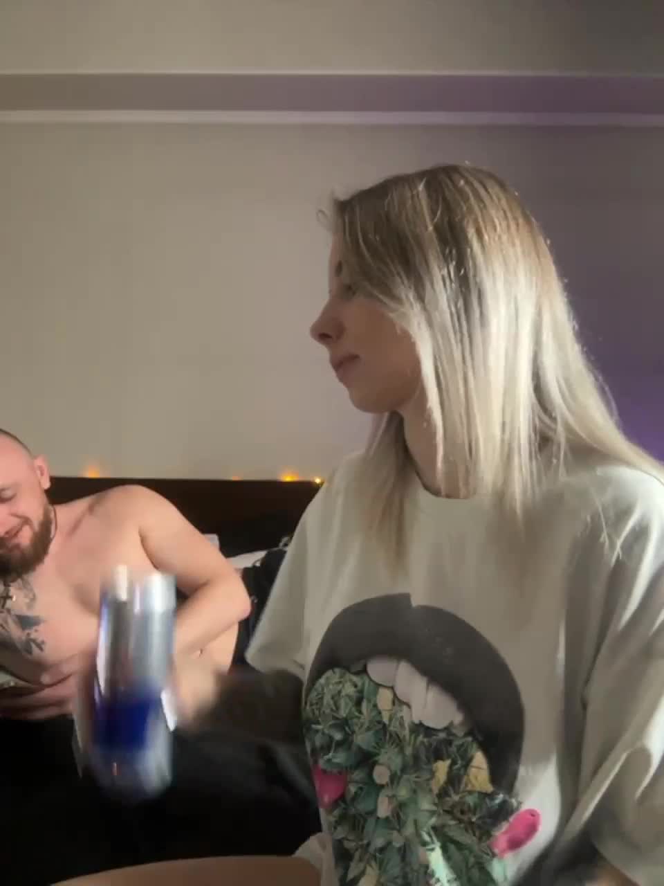 View or download file vik1one1 on 2023-03-29 from bongacams