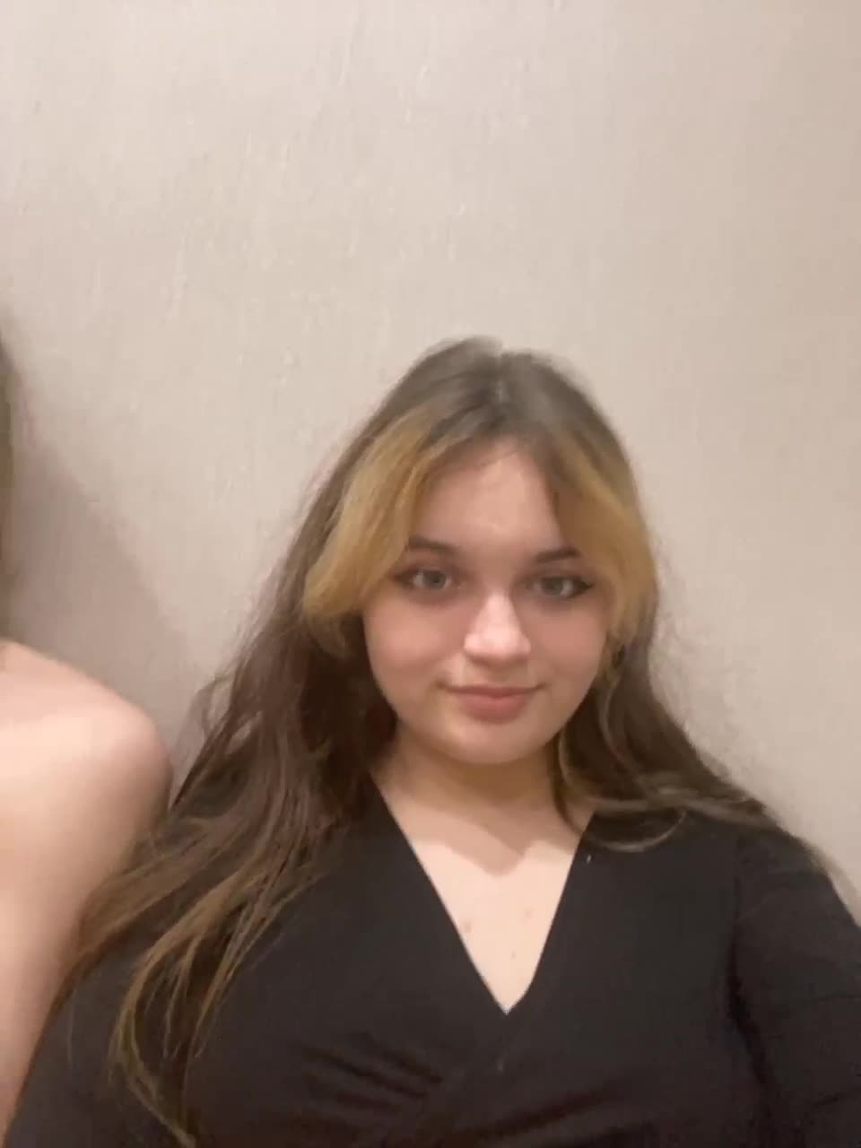 View or download file disexyy on 2023-03-30 from bongacams