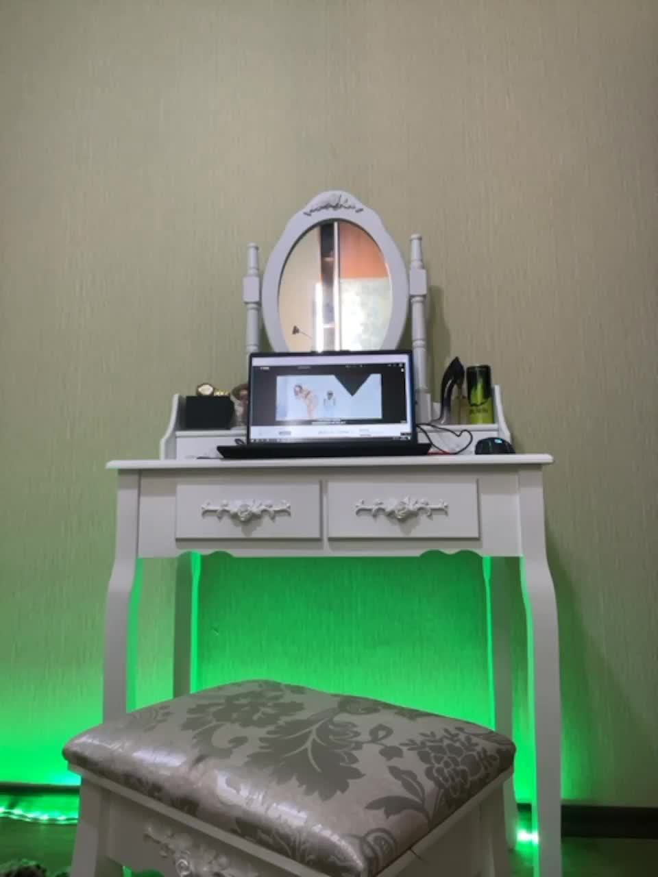 View or download file blue_eyes1 on 2023-06-04 from bongacams