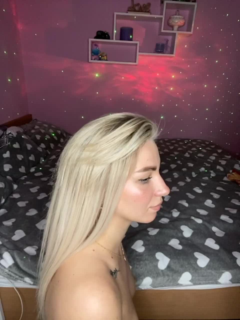 View or download file hulklisandra on 2023-06-04 from bongacams