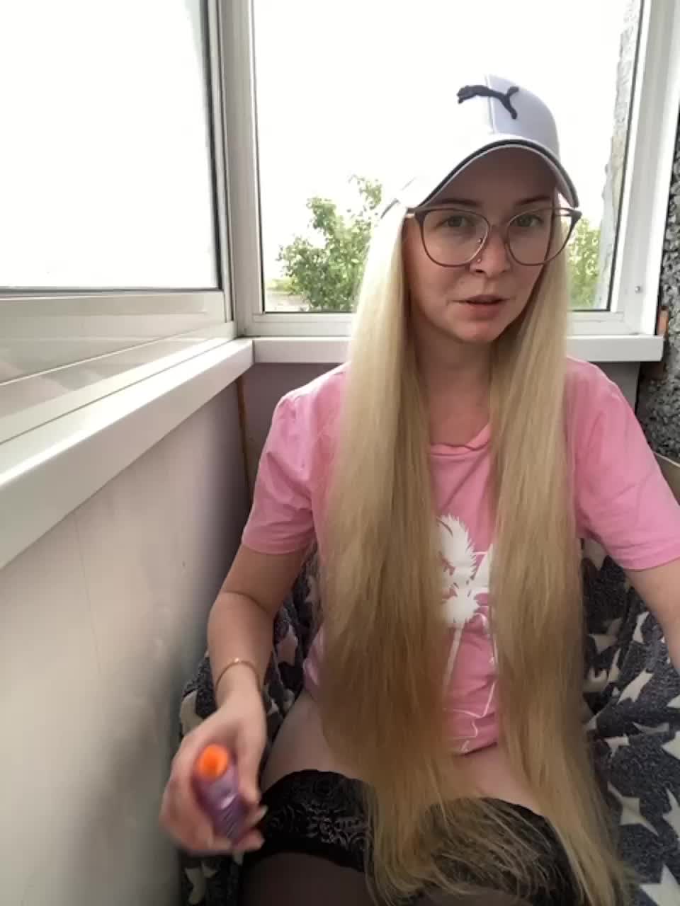 View or download file alovea69 on 2023-06-05 from bongacams