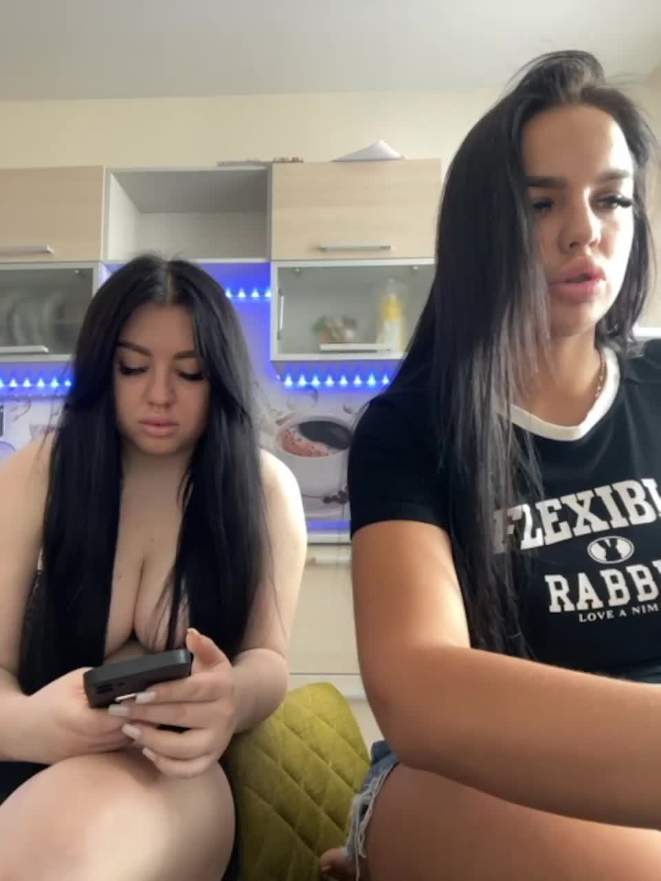 View or download file amanda696 on 2023-06-05 from bongacams