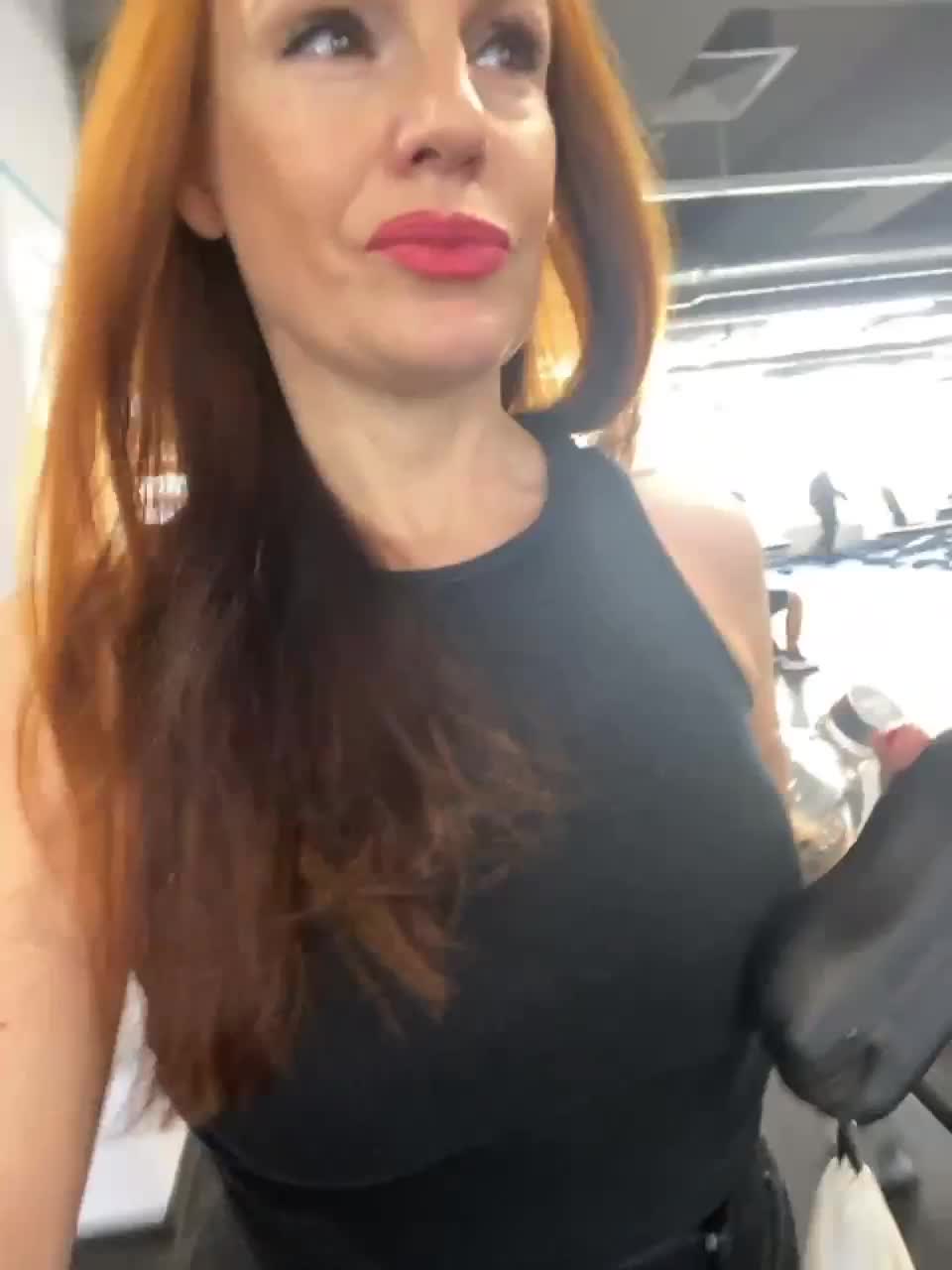 View or download file jessicallo on 2023-06-06 from bongacams