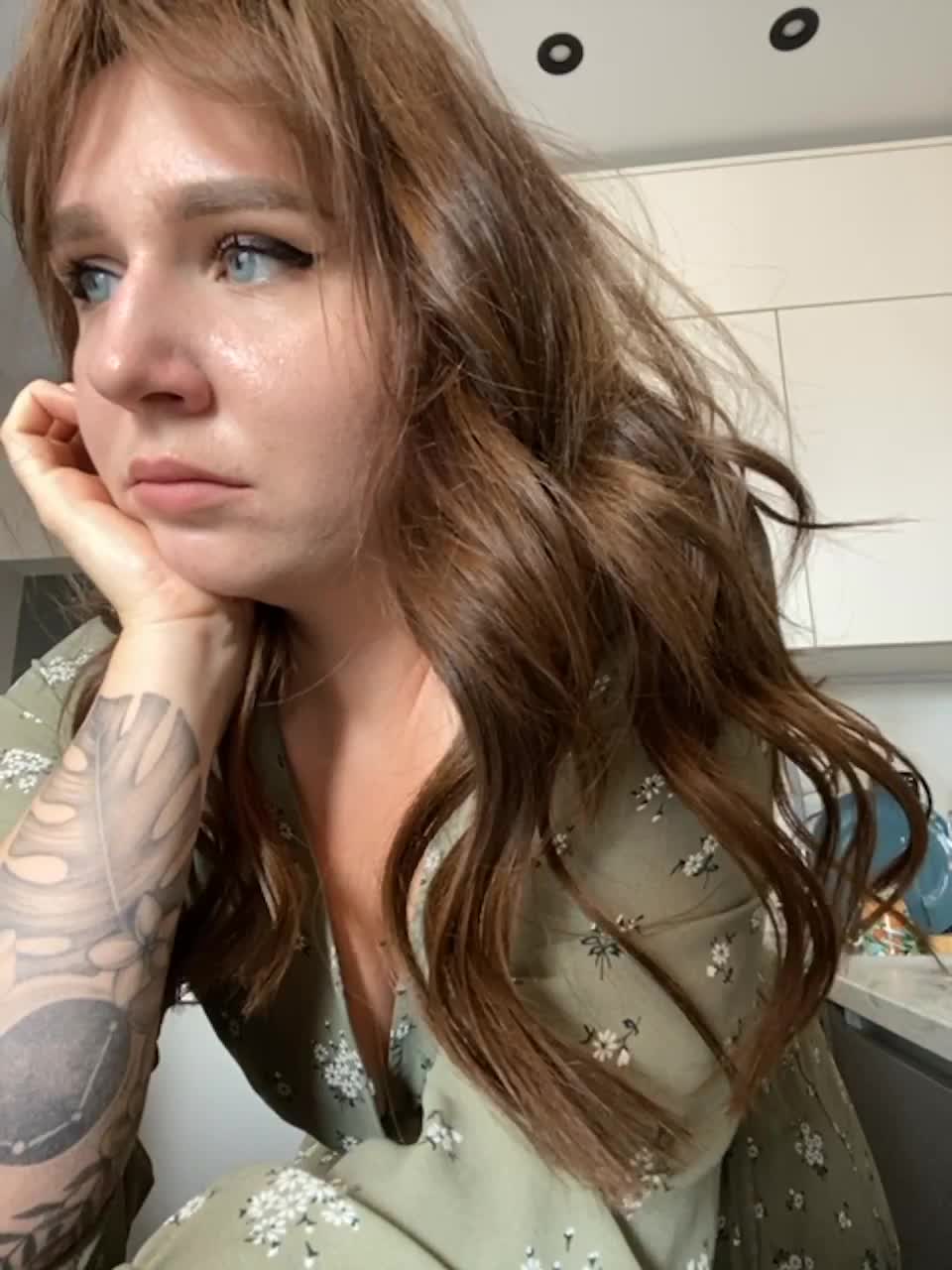 View or download file peach__alice on 2023-06-06 from bongacams