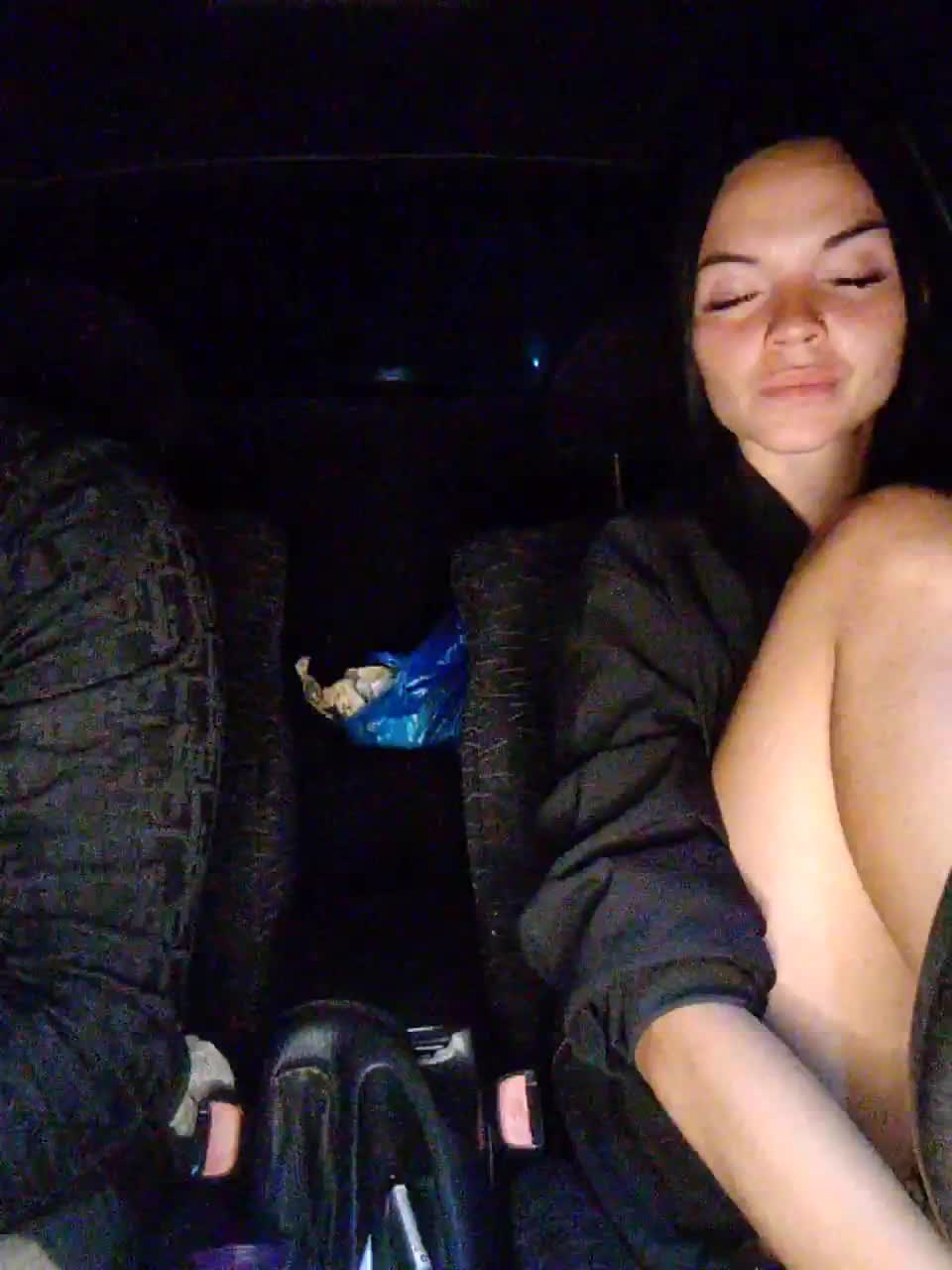 View or download file sex_mashine69 on 2023-06-06 from bongacams