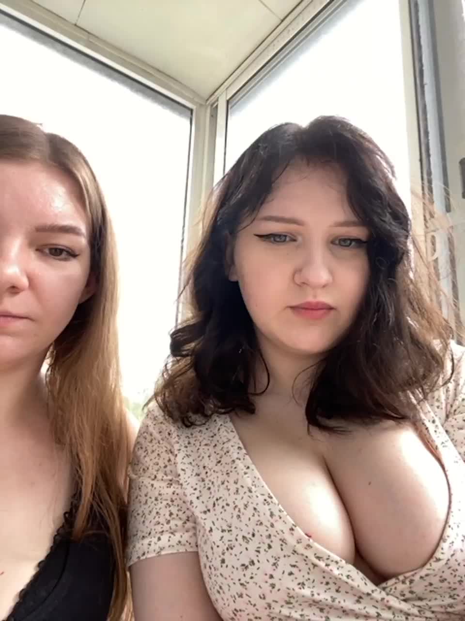 View or download file daenalonessa on 2023-06-07 from bongacams