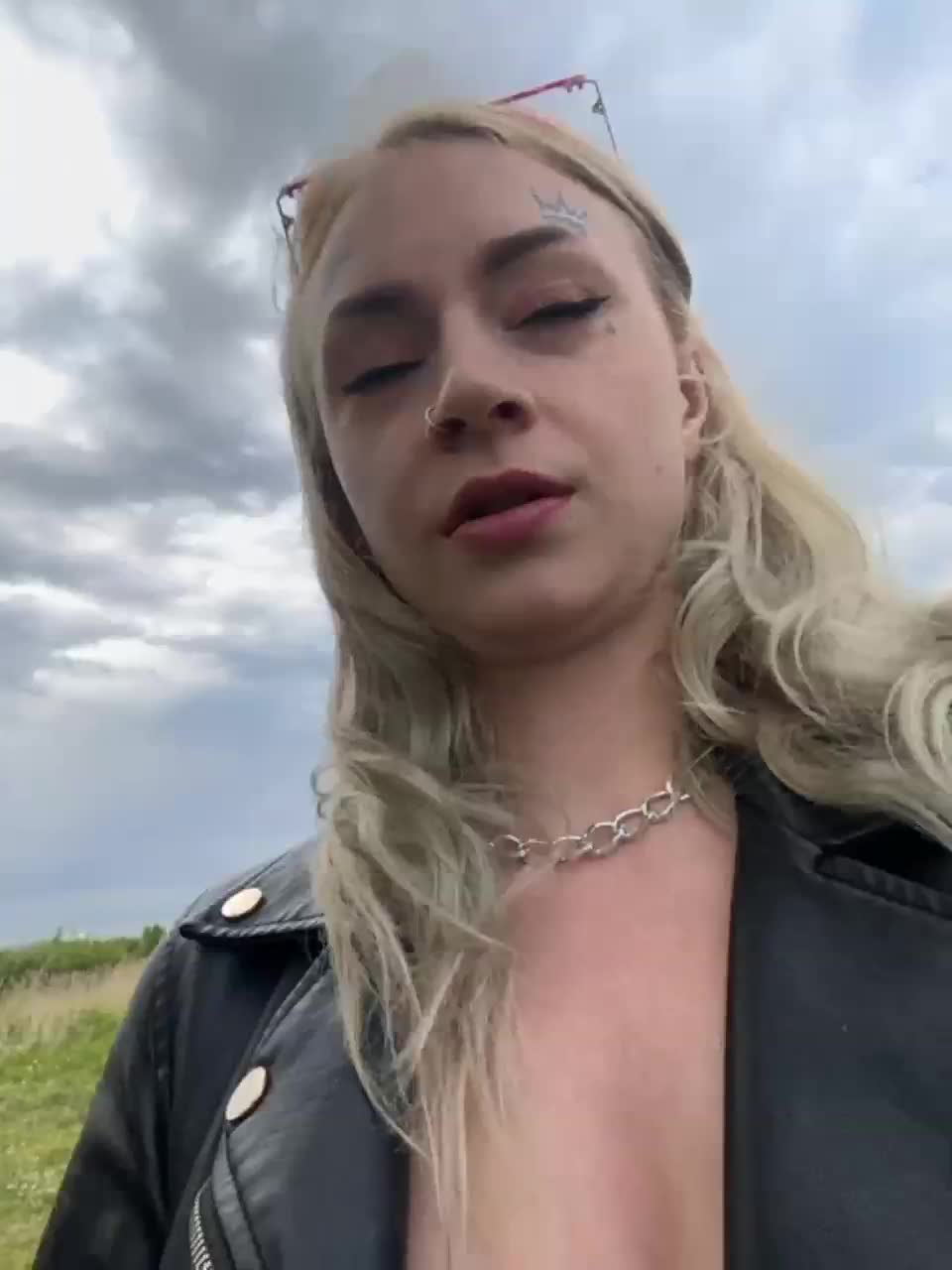 View or download file malinalaura on 2023-06-08 from bongacams