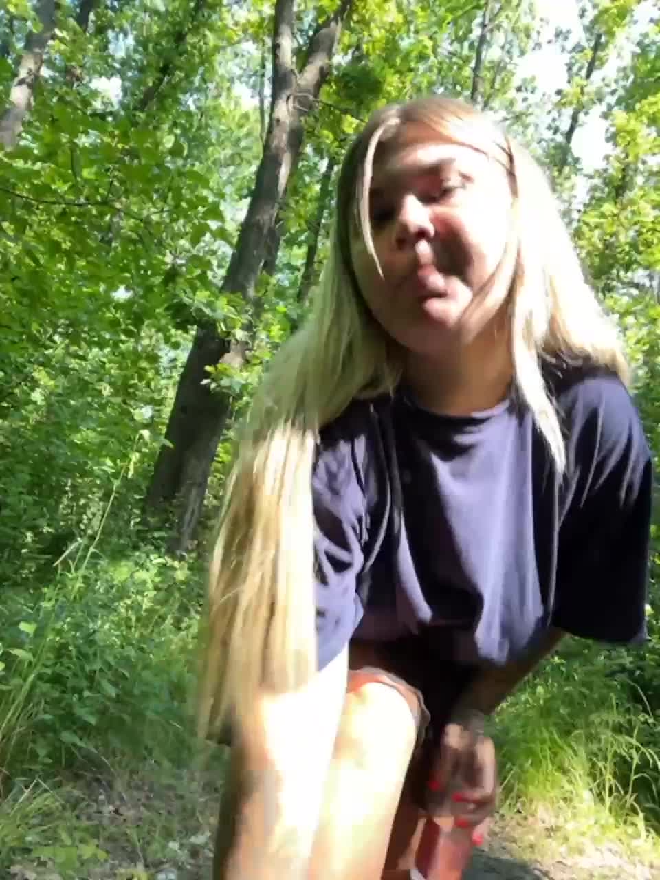 View or download file mashabigass on 2023-06-19 from bongacams