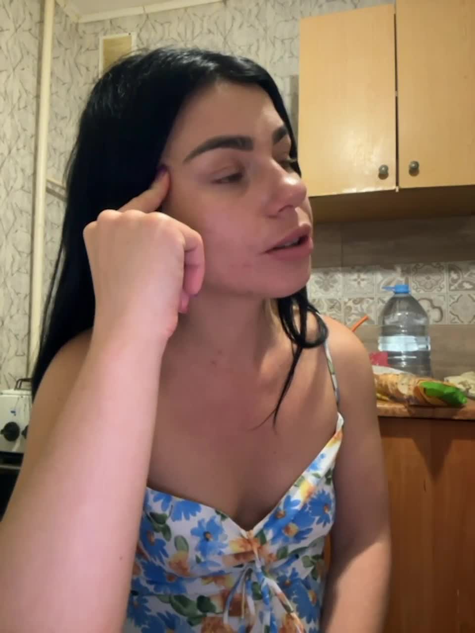 View or download file konfetka_sex on 2023-06-22 from bongacams