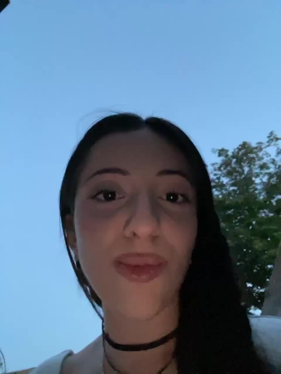 View or download file llinulyaa on 2023-07-19 from bongacams