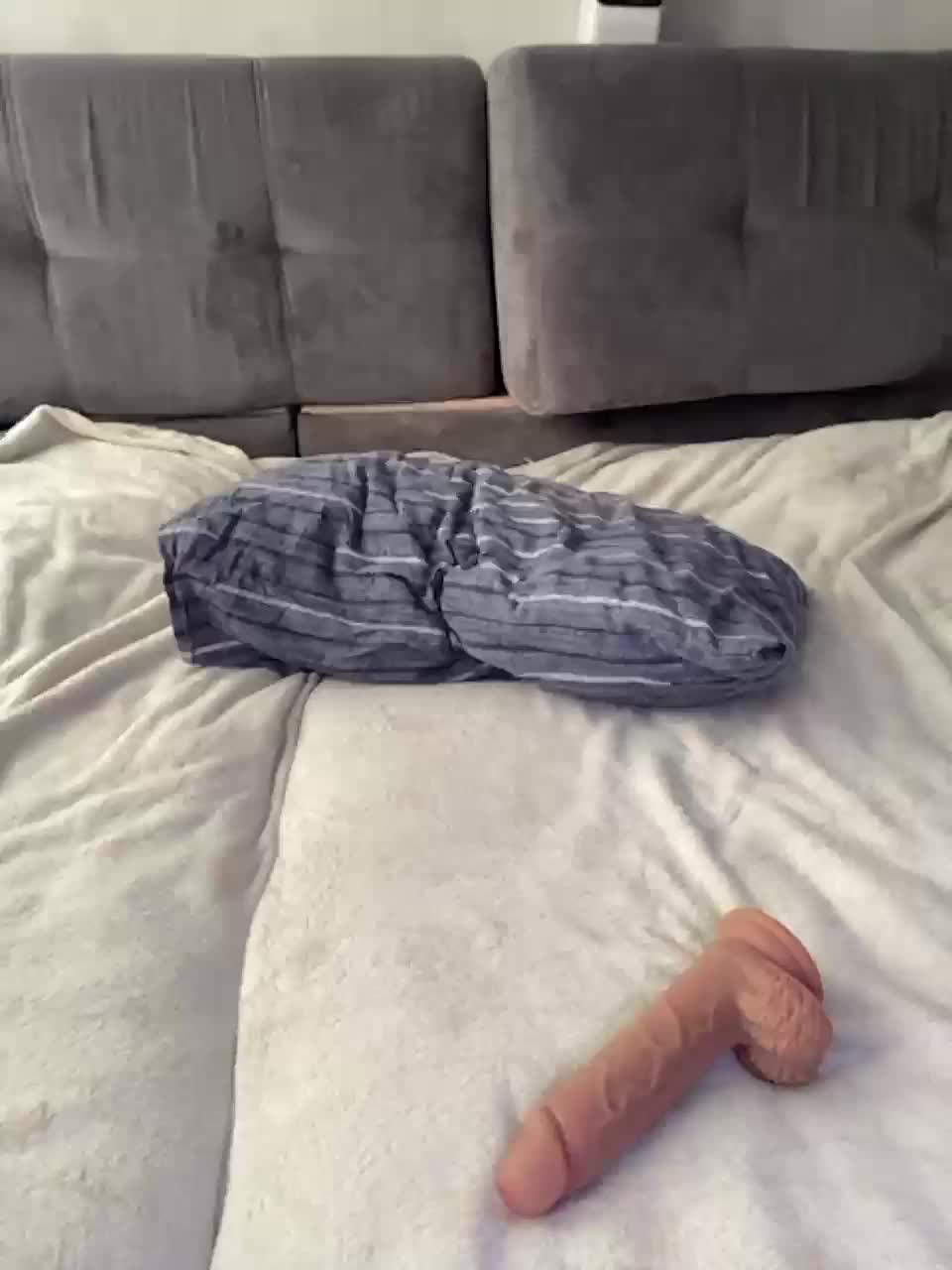 View or download file sharkgirl on 2023-07-22 from bongacams