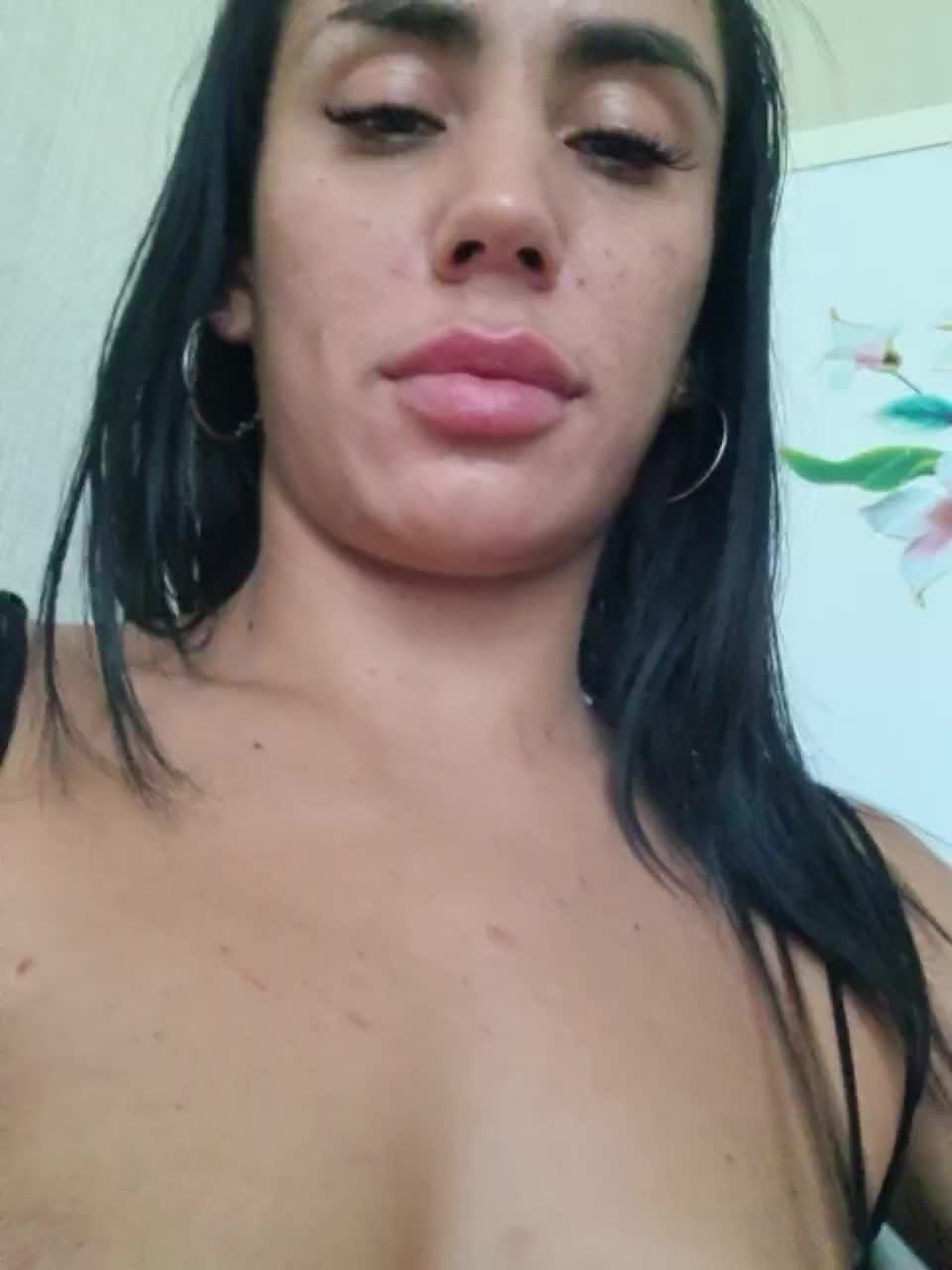 View or download file djdjnskoshhd on 2023-07-24 from bongacams