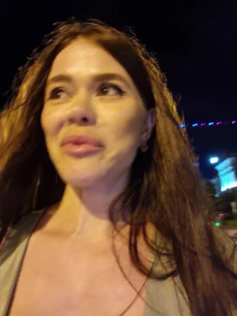 View or download file vikki100500 on 2023-08-04 from bongacams