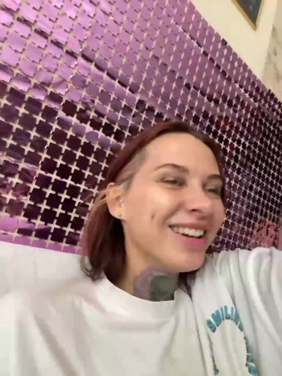 View or download file bimbotronika on 2023-08-06 from bongacams