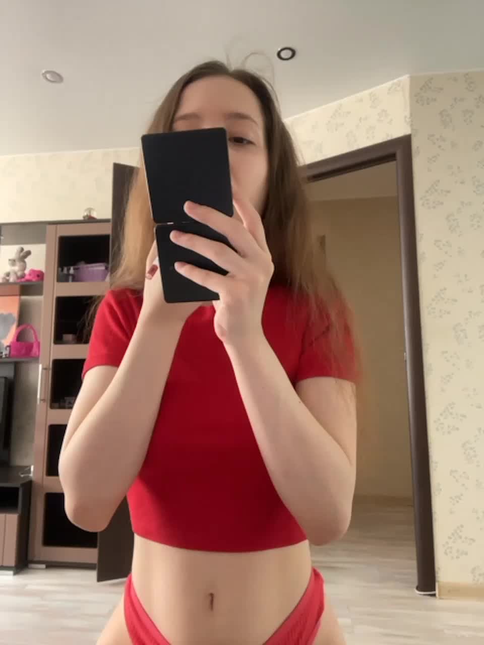 View or download file katrinnna on 2023-08-07 from bongacams