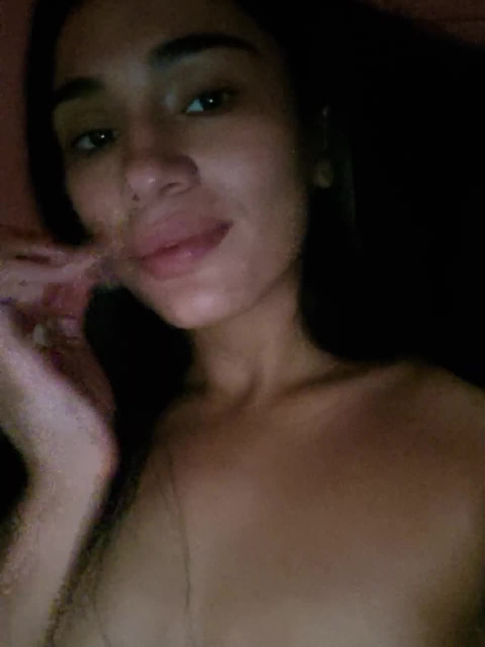 View or download file djdjnskoshhd on 2023-08-09 from bongacams