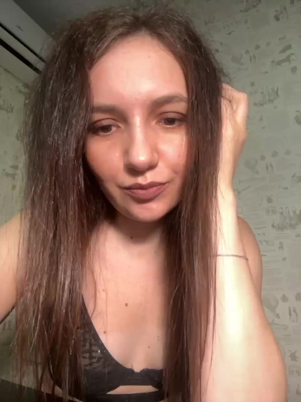 View or download file marykiskis on 2023-08-14 from bongacams