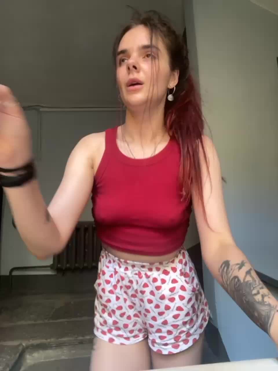 View or download file etta_celie on 2023-08-15 from bongacams