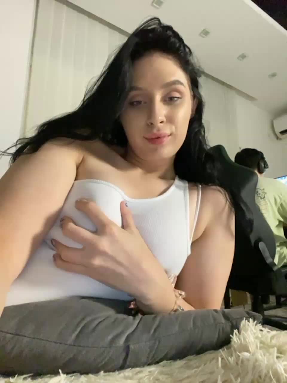 View or download file partynextnext on 2023-08-17 from bongacams