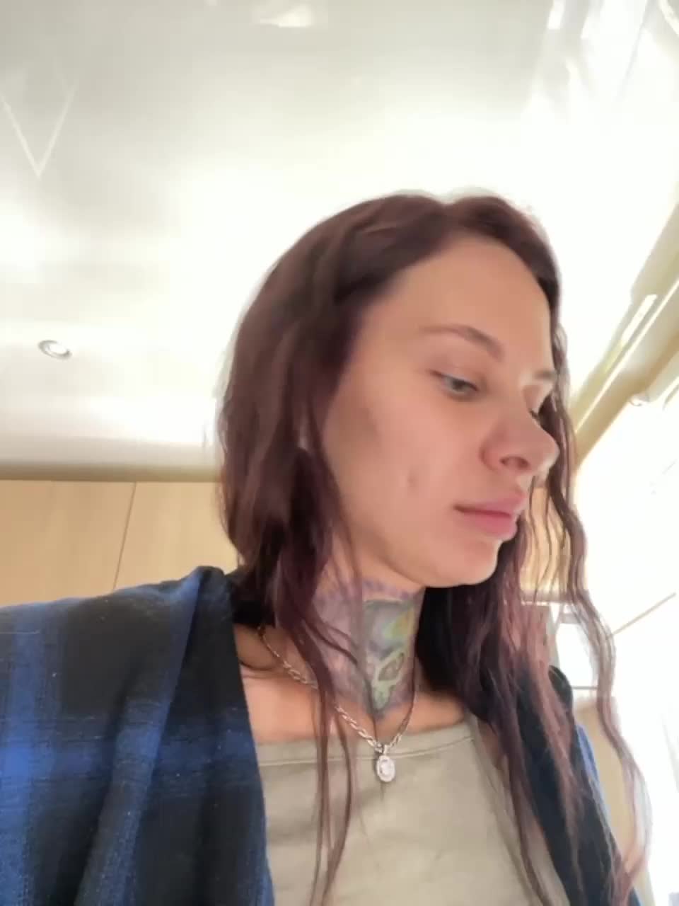 View or download file bimbotronika on 2023-08-23 from bongacams