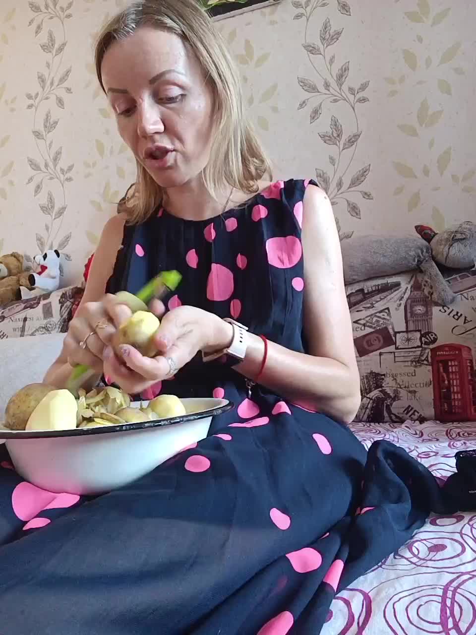 View or download file alenushka888 on 2023-08-28 from bongacams