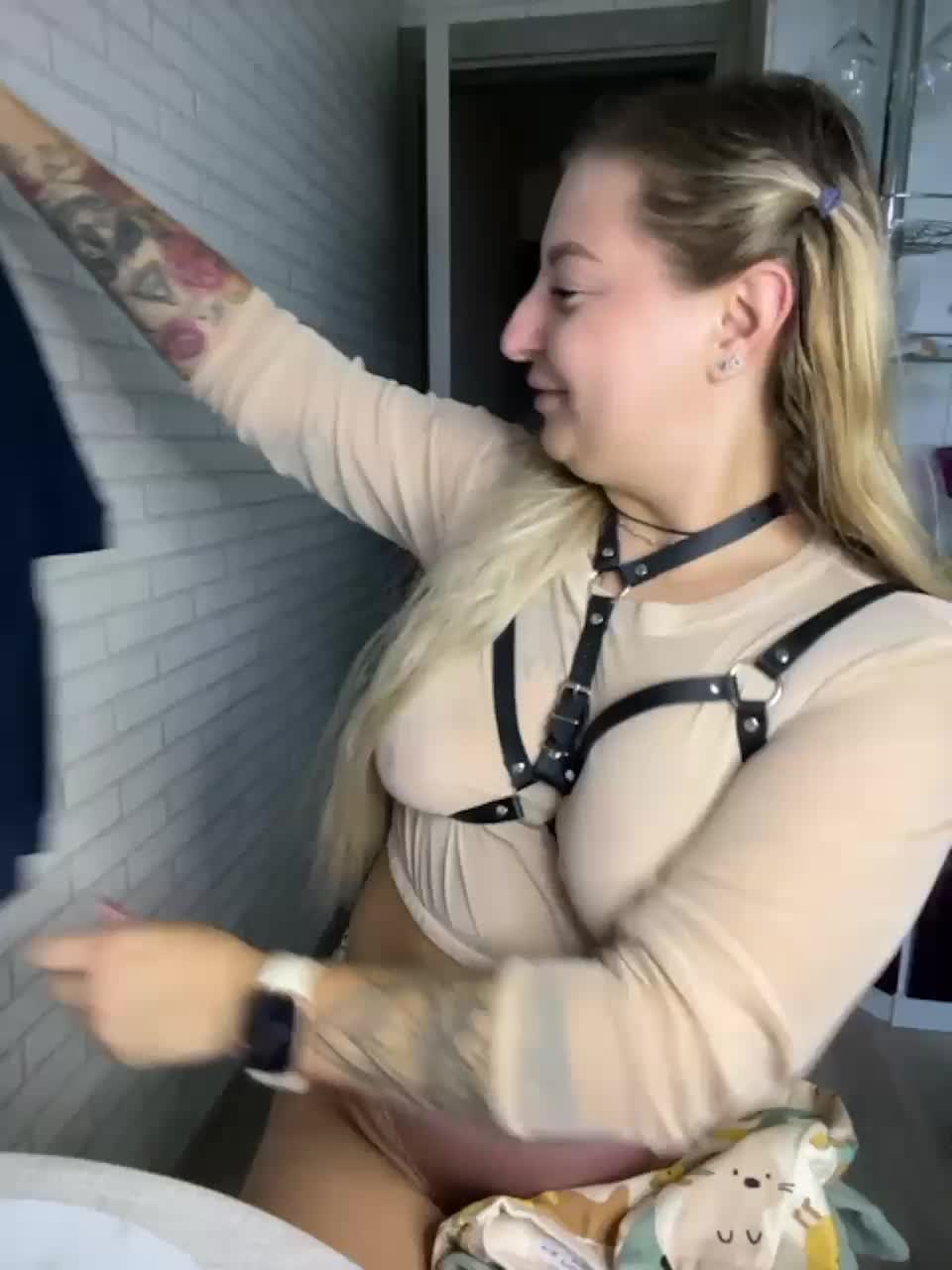 View or download file agatharuiz on 2023-08-29 from bongacams