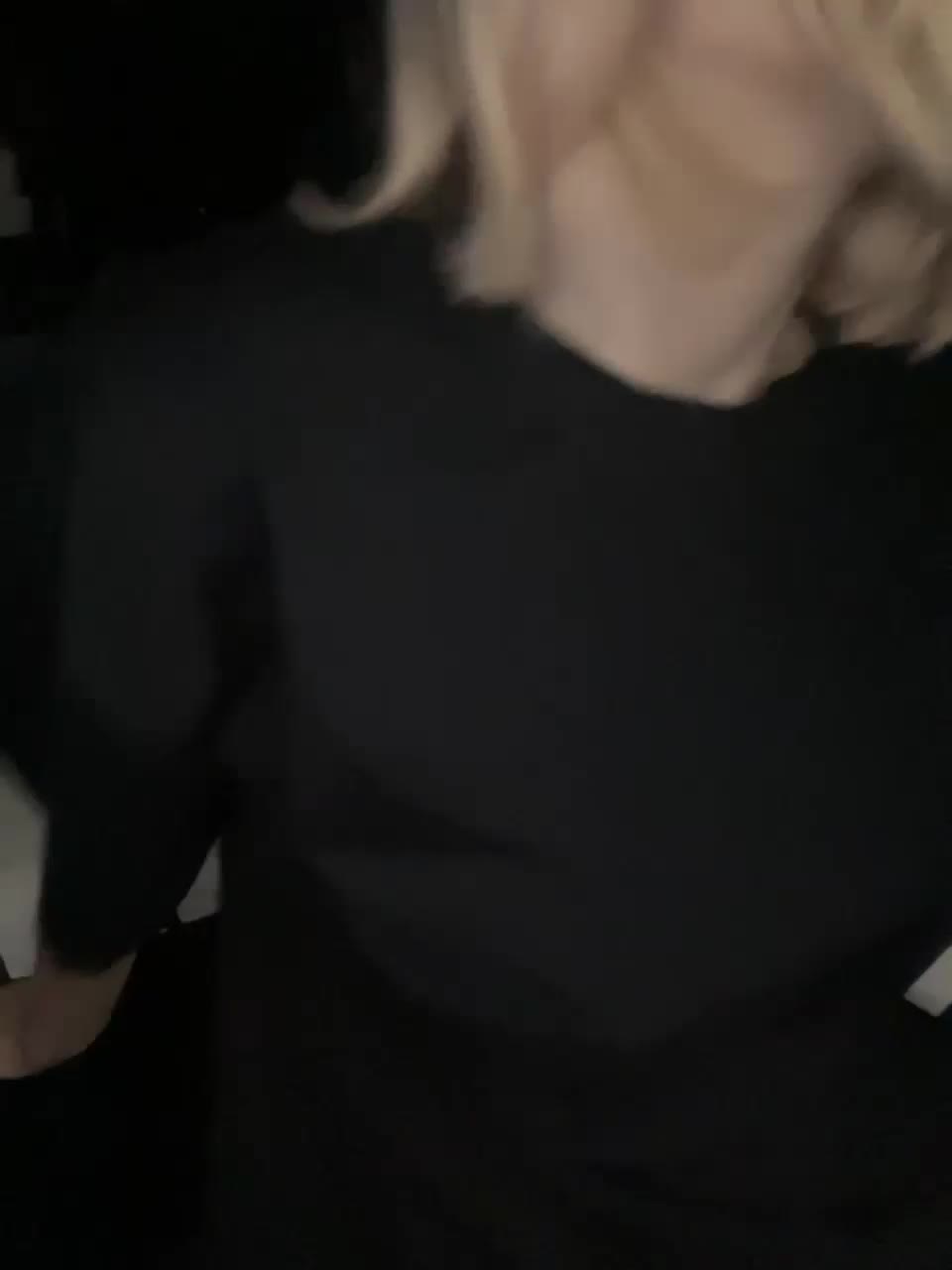 View or download file vikxw on 2023-08-29 from bongacams