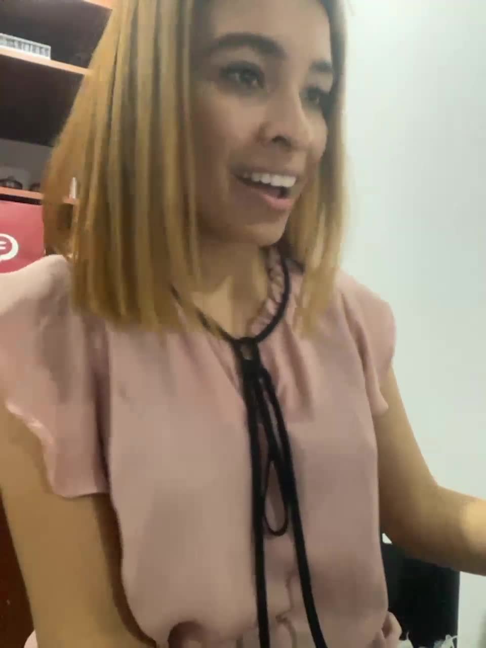 View or download file enchanttres on 2023-09-03 from bongacams