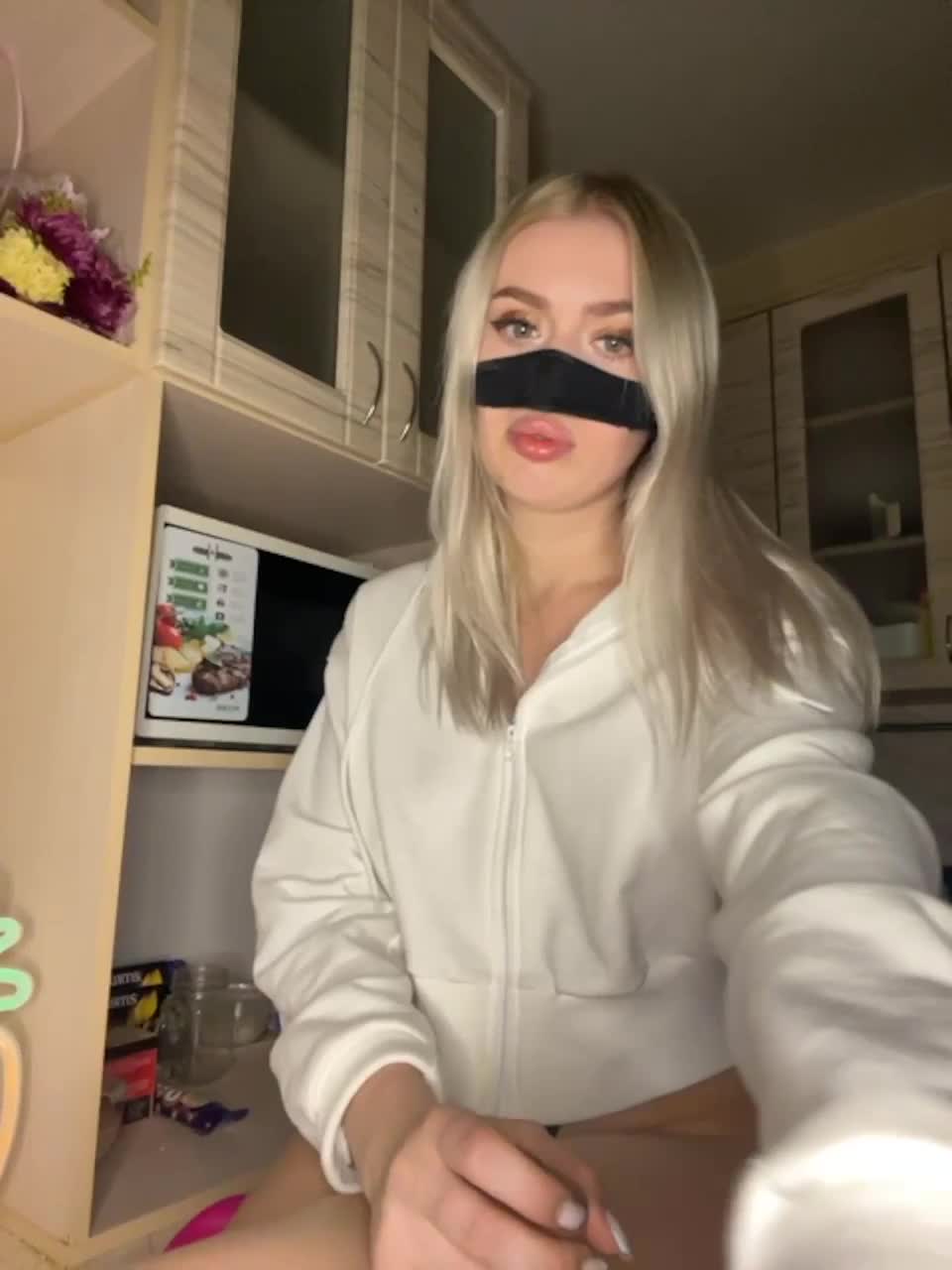 View or download file angelino4kaa on 2023-09-17 from bongacams