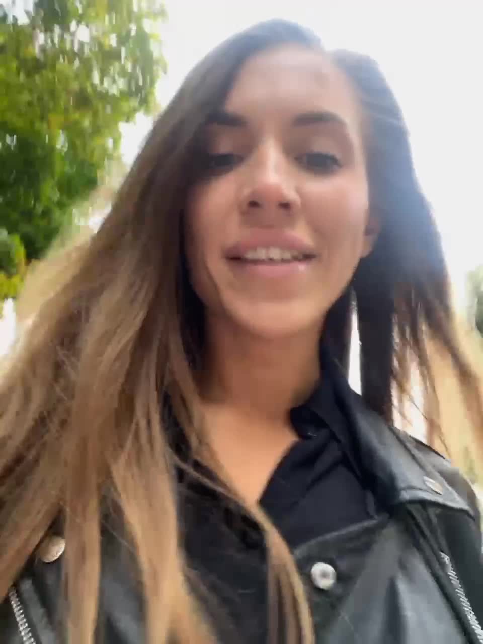 View or download file loverstreamm on 2023-09-18 from bongacams