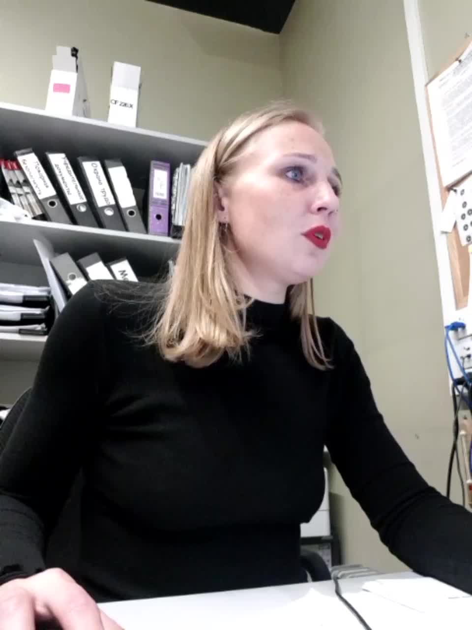 View or download file vaiola on 2023-09-18 from bongacams