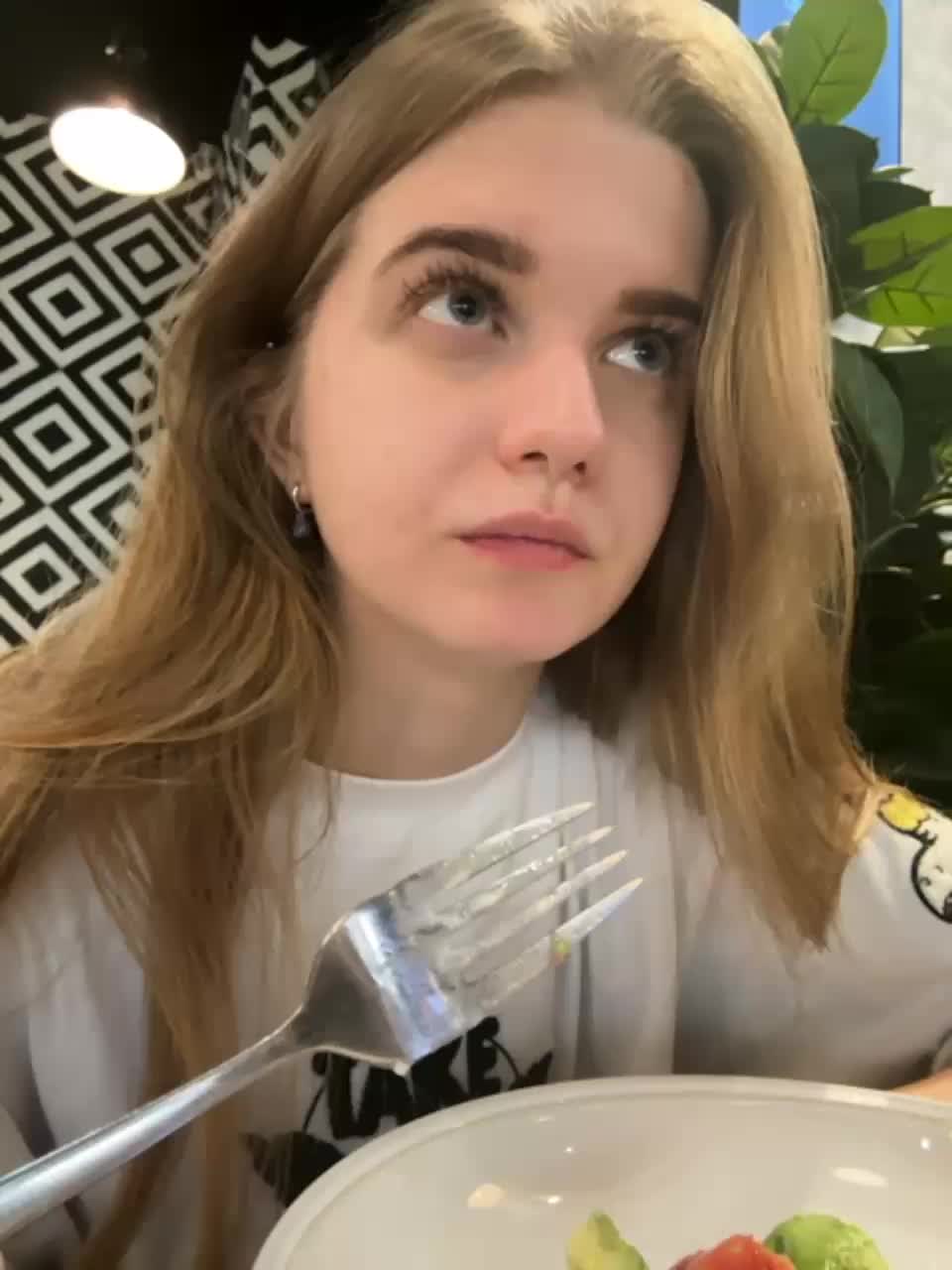 View or download file asukasun on 2023-09-19 from bongacams