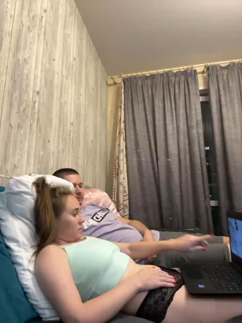 View or download file daddysgirl9 on 2023-09-22 from bongacams
