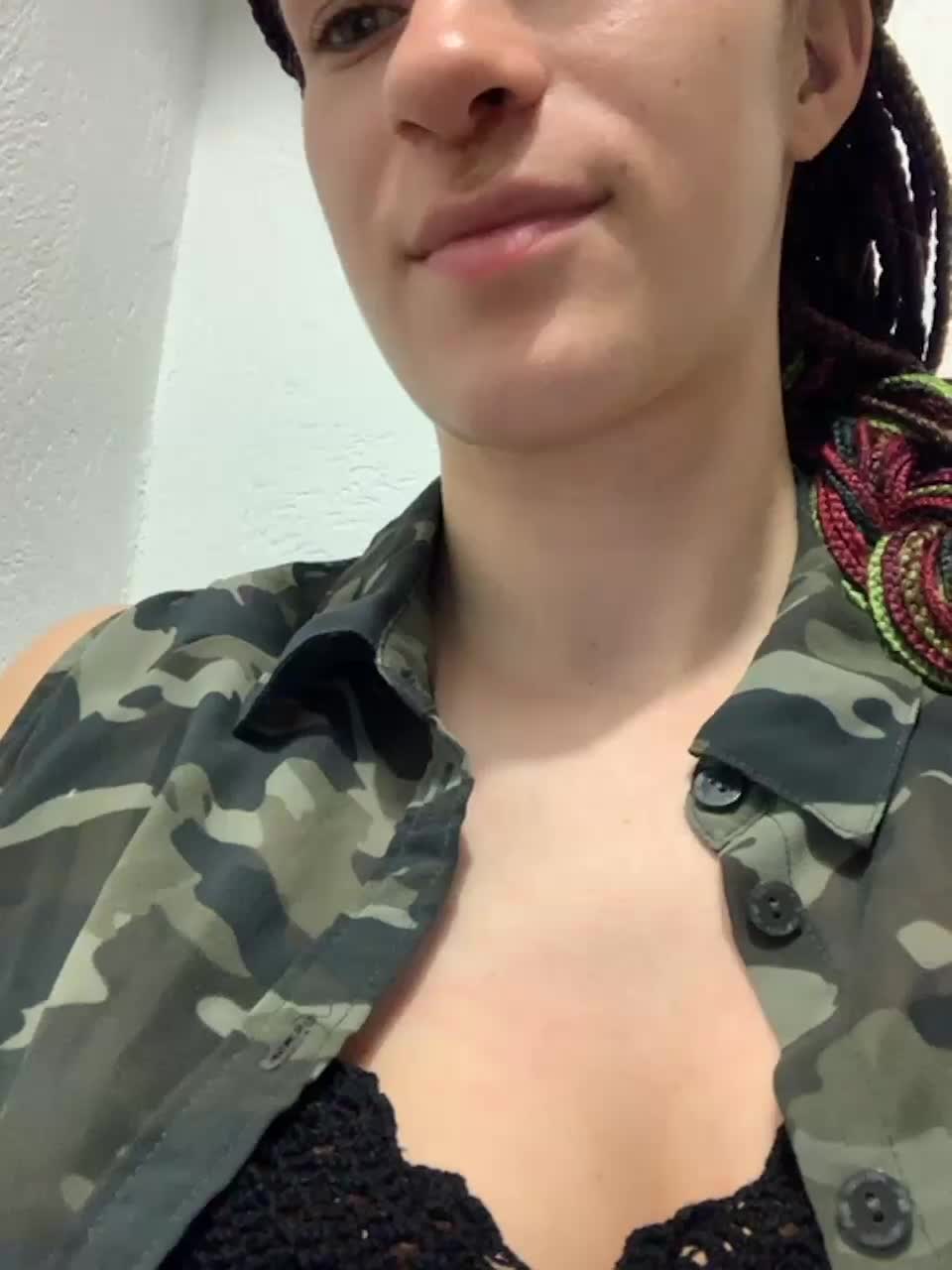 View or download file treshgirls on 2023-09-25 from bongacams