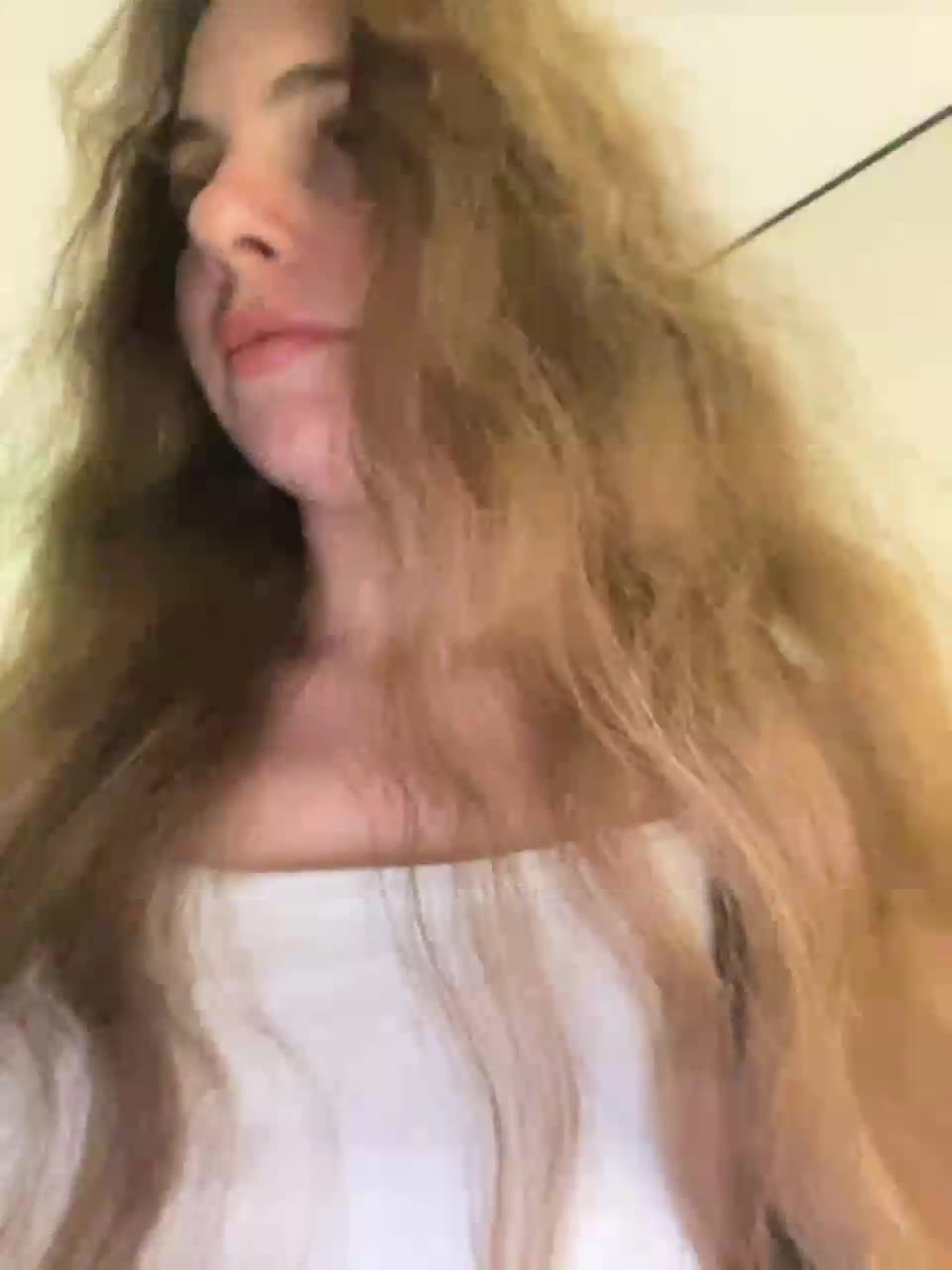 View or download file margohot7 on 2023-10-01 from bongacams