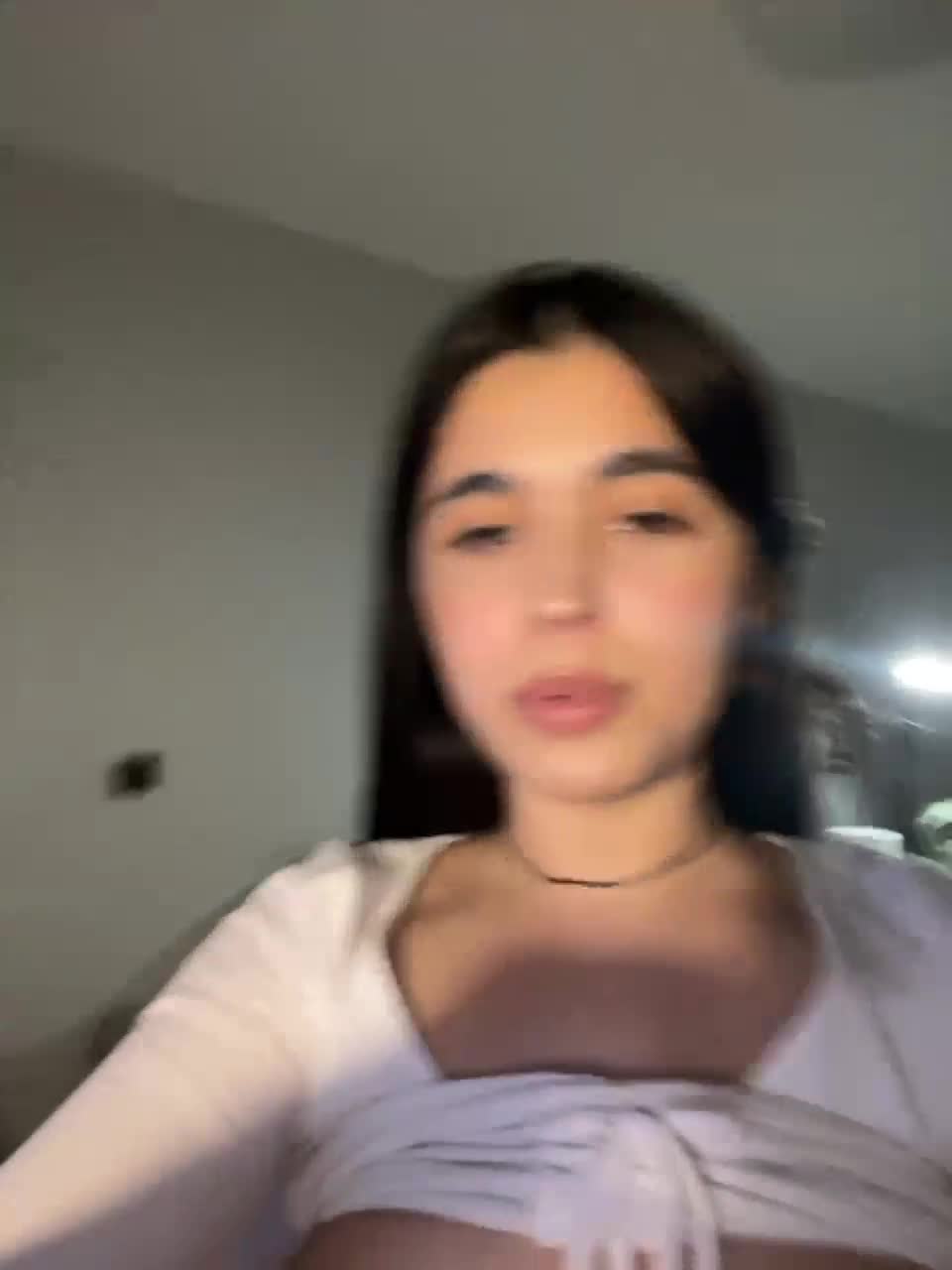 View or download file makima_kim on 2023-10-03 from bongacams