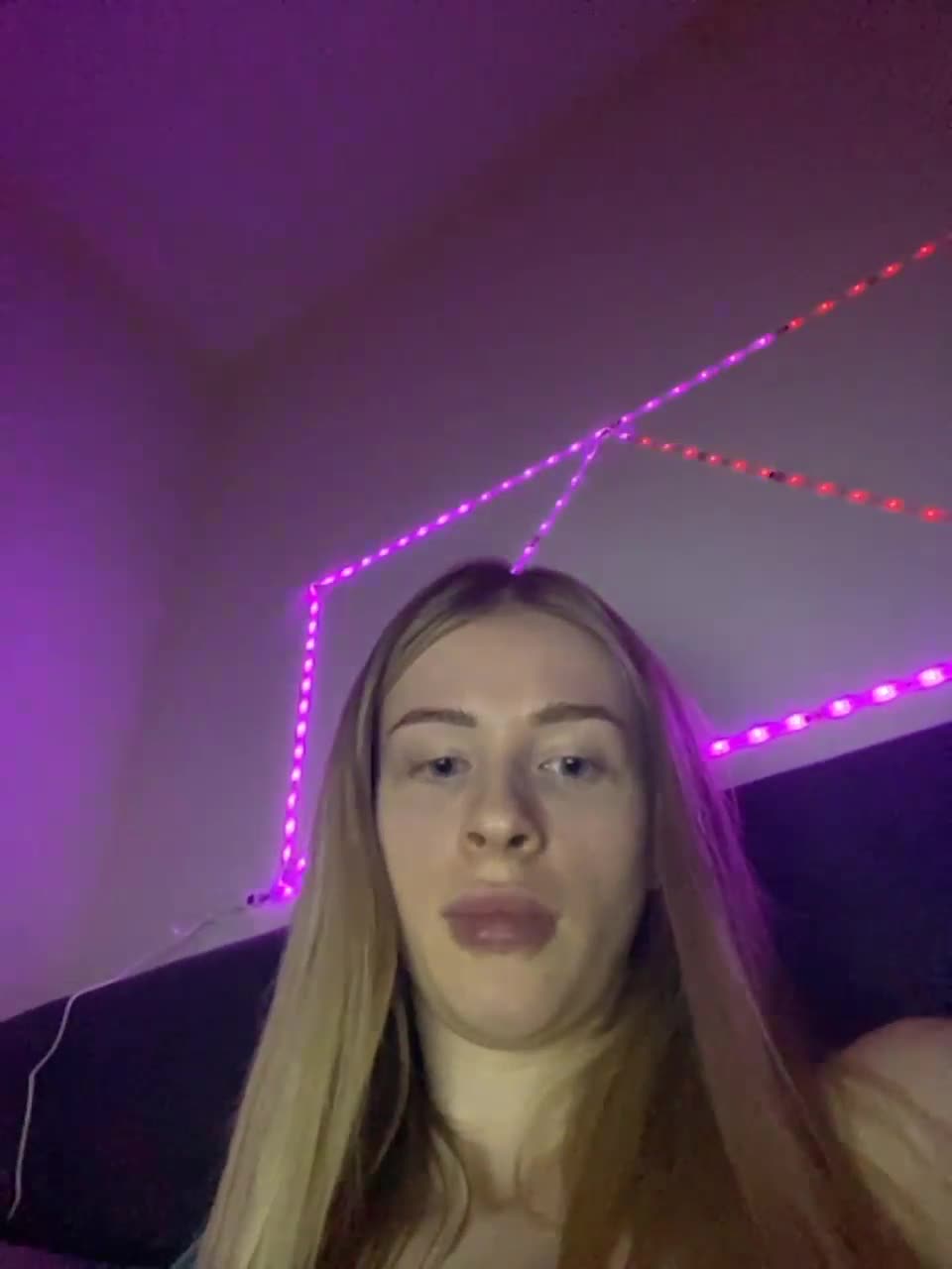 View or download file crazyycouple on 2023-10-04 from bongacams