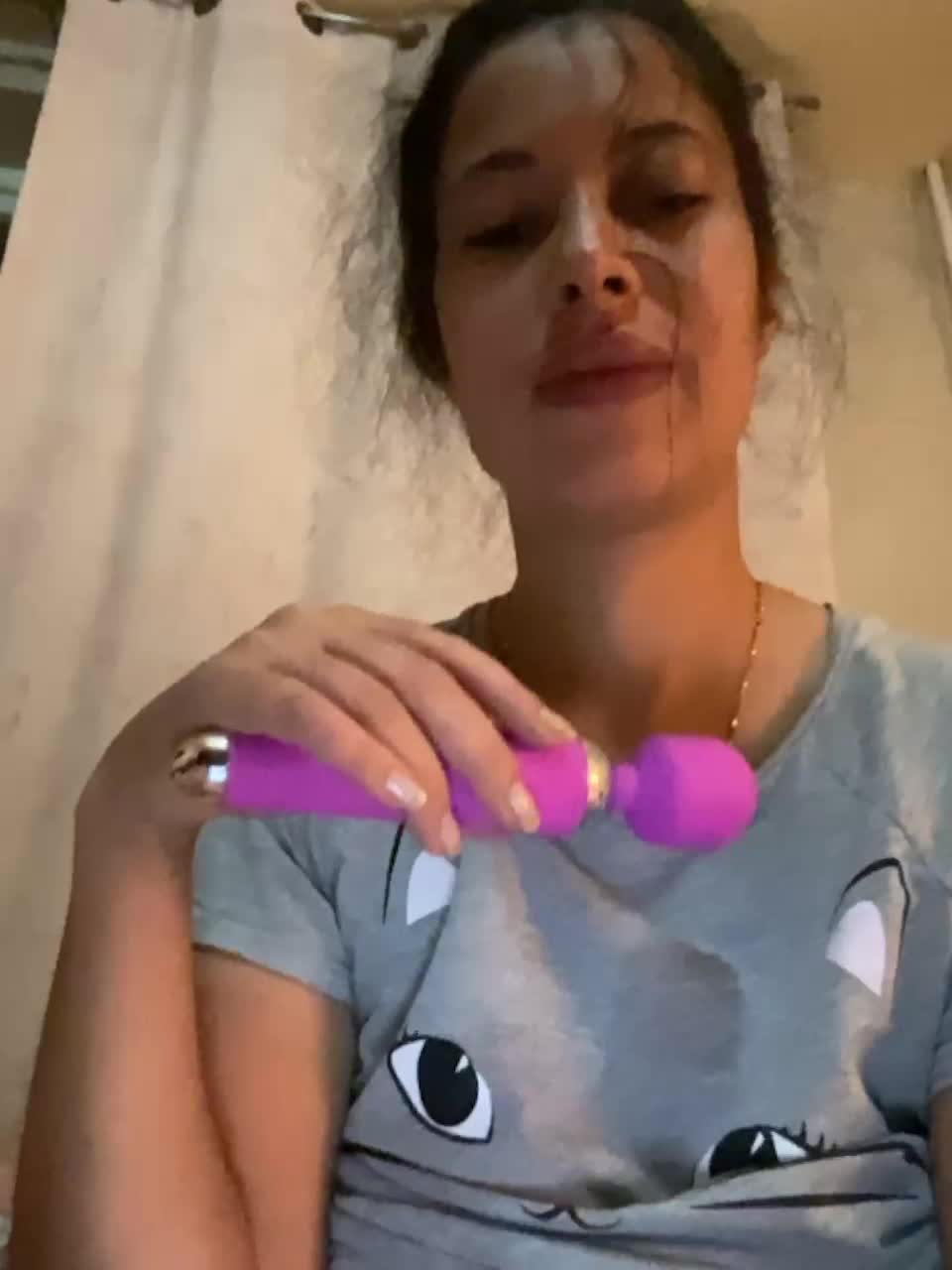 View or download file lmilash on 2023-10-04 from bongacams