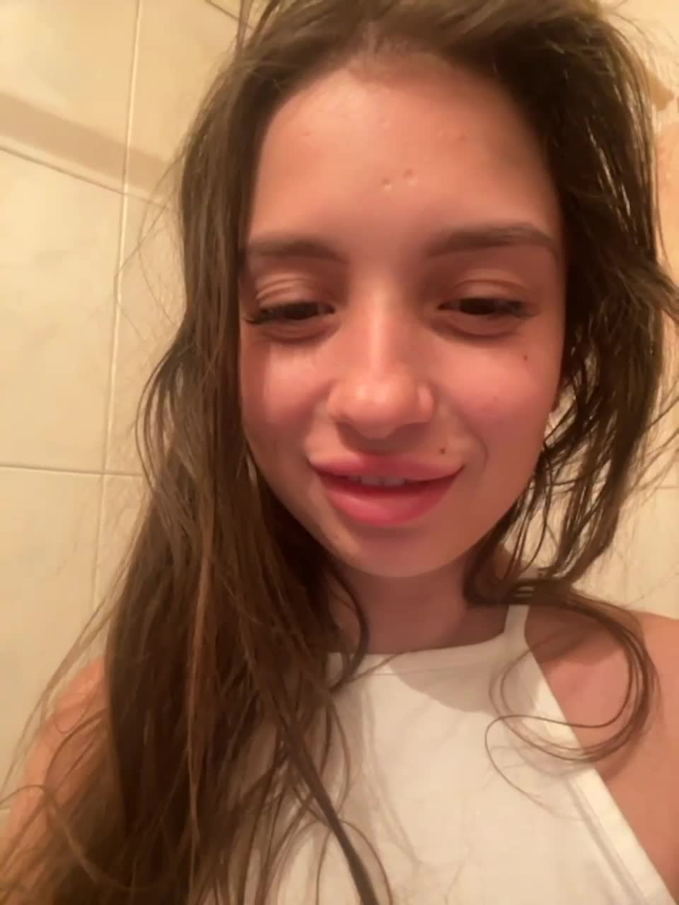 View or download file diana0506 on 2023-10-06 from bongacams