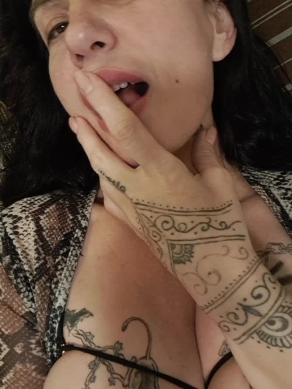 View or download file koks69a on 2023-10-09 from bongacams