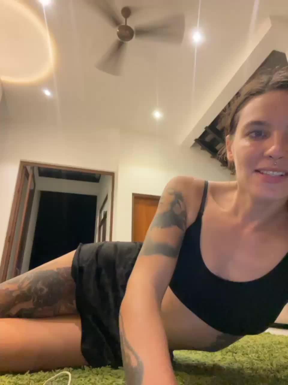View or download file nefertta on 2023-10-09 from bongacams