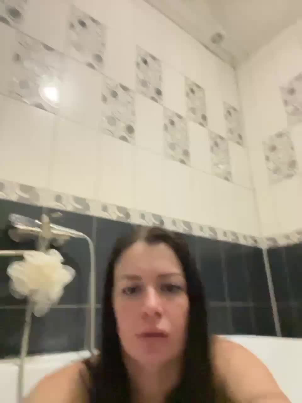 View or download file 17alisa1717 on 2023-10-12 from bongacams