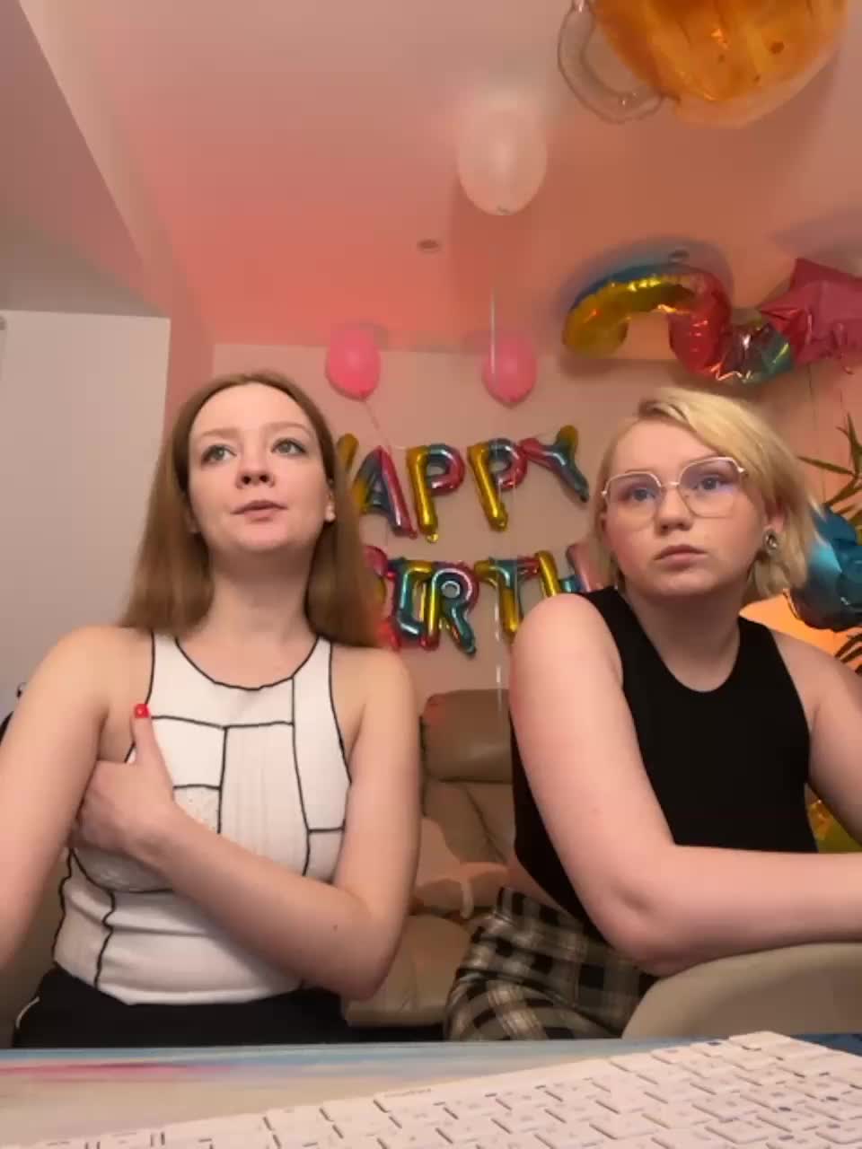 View or download file radiants_two on 2023-10-13 from bongacams