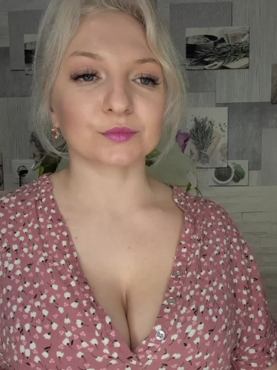 View or download file anesteishen on 2023-10-16 from bongacams