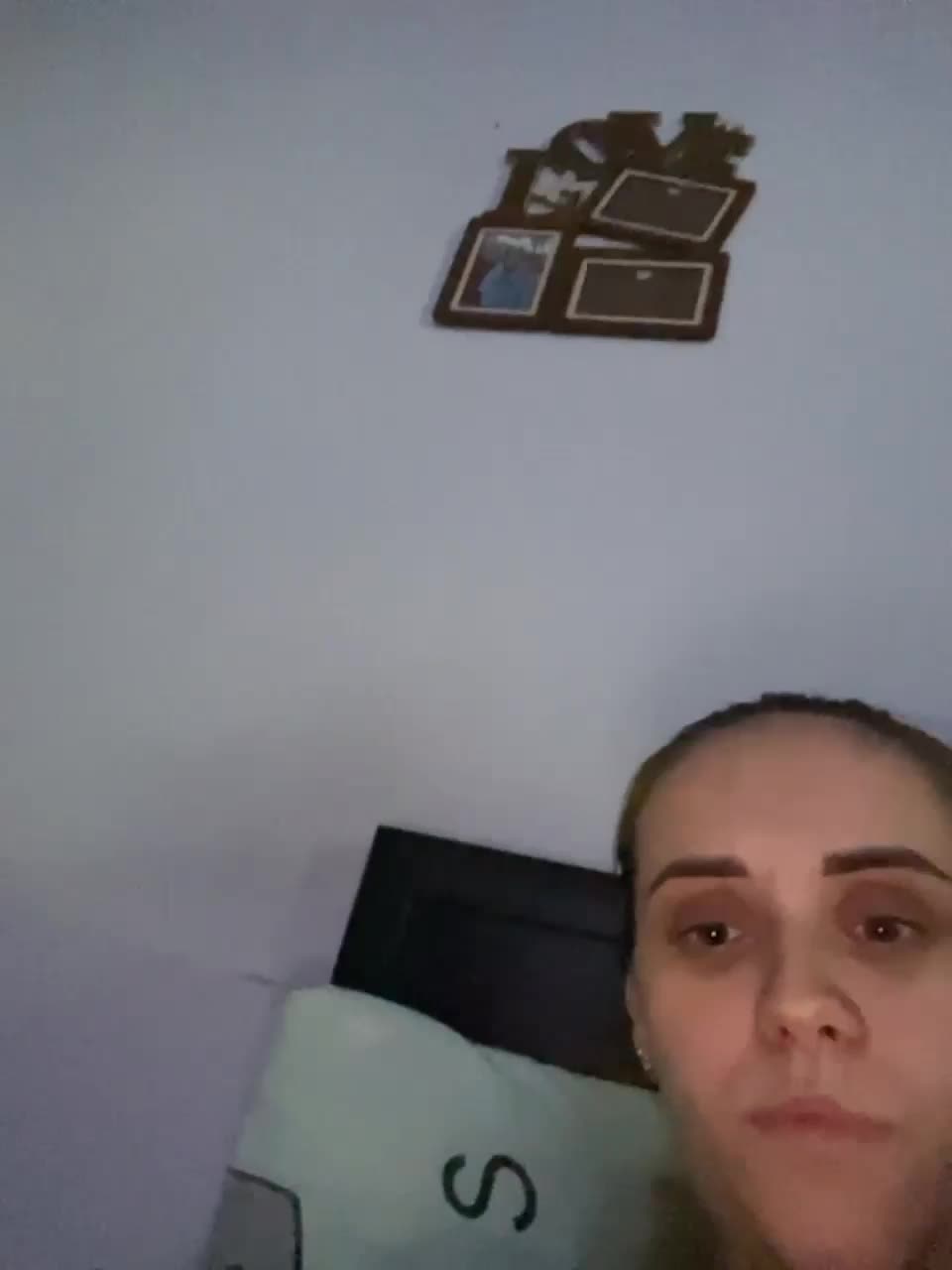 View or download file medsestrichkalive on 2023-10-17 from bongacams